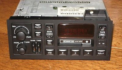 OEM Jeep Grand Cherokee Sebring Avenger Radio Stereo Cassette/TAPE Player